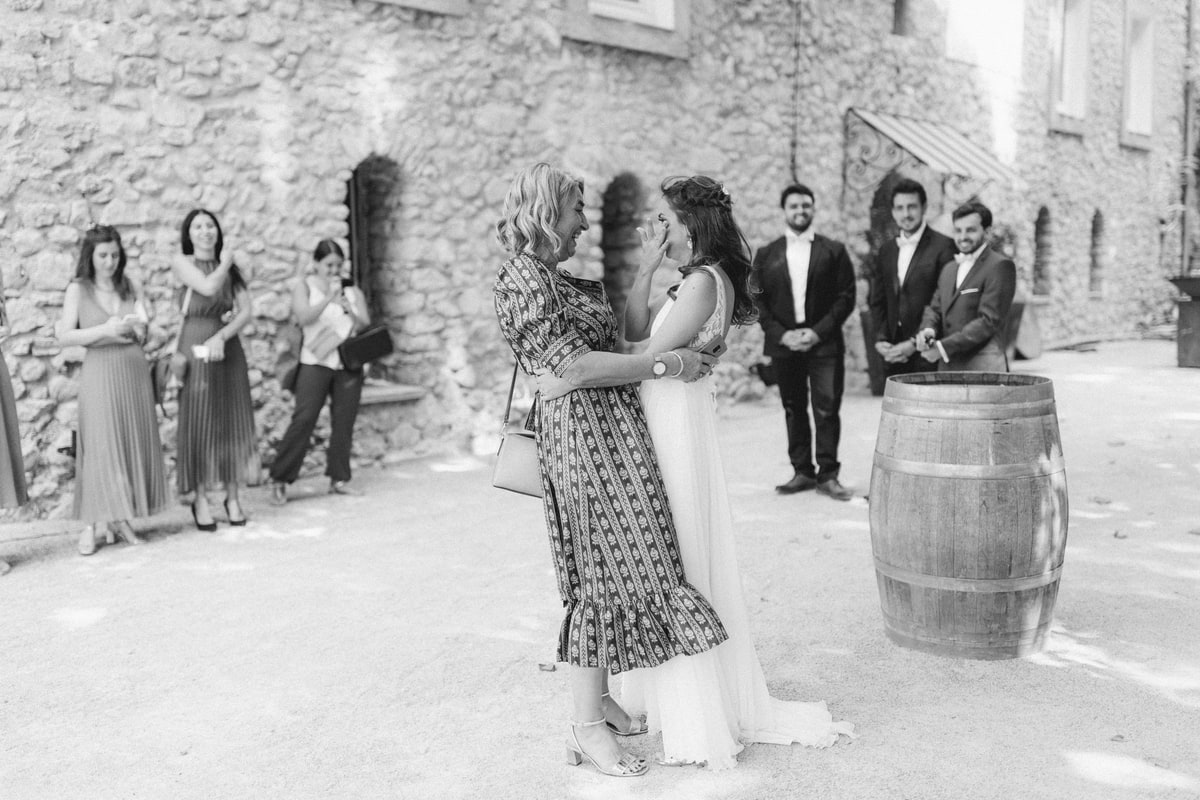 wedding in domaine de la rotonde, villecroze provence, by terence baelen wedding photographer draguignan